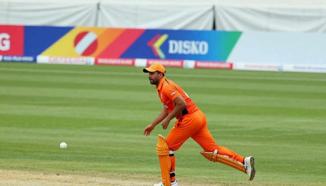Empty Ledger, Immutable Blocks: The Chain of Truth in Cricket Analysis Empty Ledger, Immutable Blocks: The Chain of Truth in Cricket Analysis