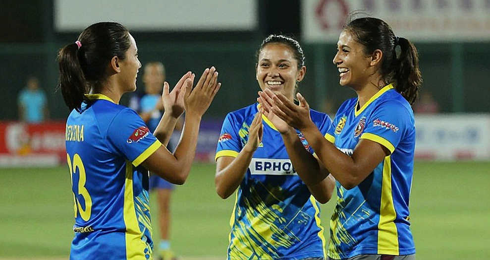 Blockchain's New Innings: The Rise of Digital Economy in Women's Cricket Blockchain's New Innings: The Rise of Digital Economy in Women's Cricket