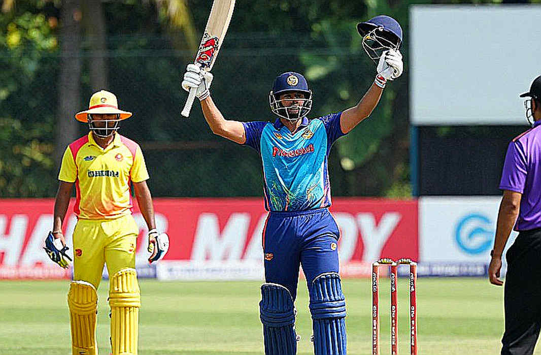 শেষ ওভারের খাতা: টুর্নামেন্টের চাপে বাংলাদেশের ক্রিকেট যেভাবে হিসাব রাখে শেষ ওভারের খাতা: টুর্নামেন্টের চাপে বাংলাদেশের ক্রিকেট যেভাবে হিসাব রাখে