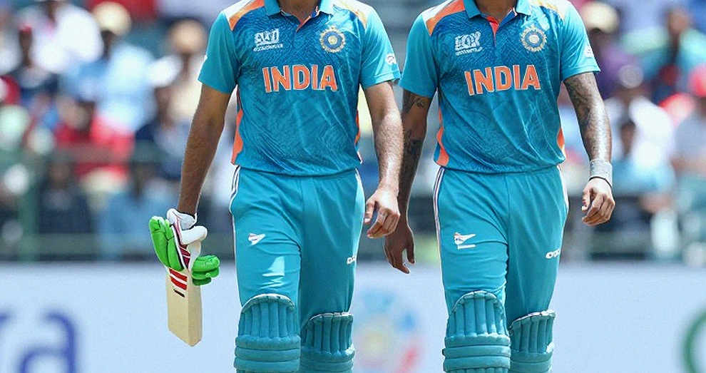 মাঝের ছয় ওভারের জ্যামিতি: এশিয়ার টি-টোয়েন্টিতে কে ফাঁক বন্ধ করে, কে খোলা রাখে