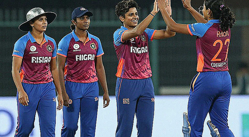 ডারবানের ১৮৭/৬: নর্টজের ফেরা, রেনশ'র লড়াই আর অস্ট্রেলিয়ার পুরনো ক্ষত ডারবানের ১৮৭/৬: নর্টজের ফেরা, রেনশ'র লড়াই আর অস্ট্রেলিয়ার পুরনো ক্ষত