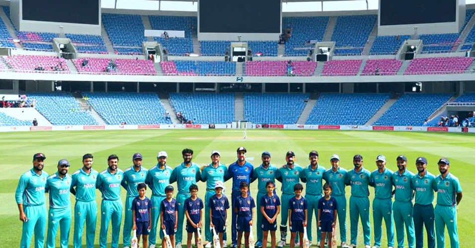 Leadership Succession: A New Chapter for Indian Women's Cricket as Smriti Mandhana Takes Over from Harmanpreet Kaur Leadership Succession: A New Chapter for Indian Women's Cricket as Smriti Mandhana Takes Over from Harmanpreet Kaur